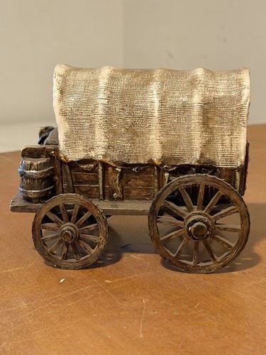 Rustic covered wagon table - covered,