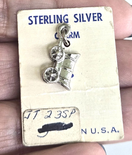 Vintage covered wagon silver - covered,